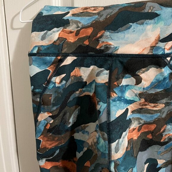 Fabletics Define PowerHold High-Waisted 7/8 Legging Size Small - Picture 6 of 7